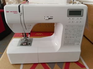 Máquina de Coser Portátil VMA Mini para el Hogar con 100 Puntadas Integradas - Product Image 5