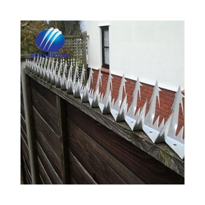Gran oferta, picos de pared de Diente de Tiburón de seguridad <span class=keywords><strong>con</strong></span> recubrimiento de polvo verde, picos de valla de alambre de acero de 2mm de espesor, <span class=keywords><strong>precio</strong></span> de fábrica, VALLA DE Metal - Product Image 1