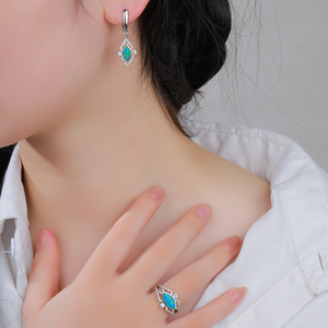 Ensemble de bijoux fins en argent sterling 925 avec opale rayonnante Allure magnifique <span class=keywords><strong>au</strong></span>-delà <span class=keywords><strong>des</strong></span> <span class=keywords><strong>mots</strong></span> - Product Image 2