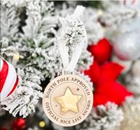 Médaille suspendue circulaire avec ornement étoile, gravée en bois, pour la liste des bienfaiteurs du Père Noël, cadeau de Noël