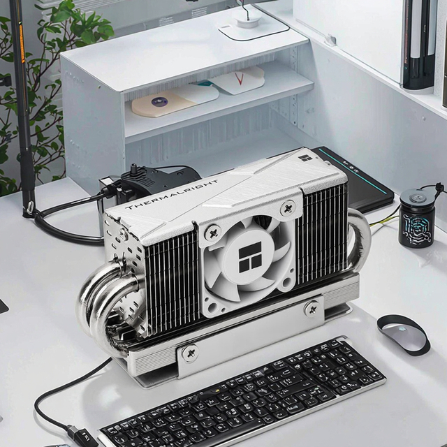Custom Design RGB 4-Pin Cooling Fans PC Computer Air Cooler for Gaming Case PC RGB Fan