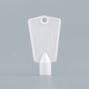 Componenti per congelatore in plastica 297147700 in posizione verticale e chiave per serratura per frigorifero e congelatore - Product Image 1