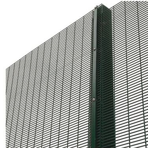 Valla metálica de hierro de malla de alambre galvanizado para áreas residenciales de jardín - Product Image 2