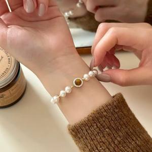 Pulsera de Tenis de Alta Gama Francesa, con Perlas de Agua Dulce y Ojo de Tigre, Diseño Simple, Venta al por Mayor - Product Image 2