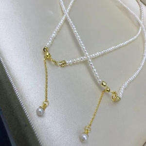 สร้อยคอมุกน้ำจืดธรรมชาติ ขนาด 2.5-3 มม. สวยงาม ไร้ตำหนิเกือบทั้งหมด มุกเม็ดเล็ก ตัวเรือนเงินแท้ ปรับขนาดได้ - Product Image 2