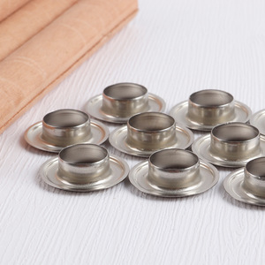 <span class=keywords><strong>Bougie</strong></span> en soja Mingschin, nouveau design créatif, haute qualité, sans fumée, longue durée, avec mèche en bois crépitante en spirale et base métallique - Product Image 6