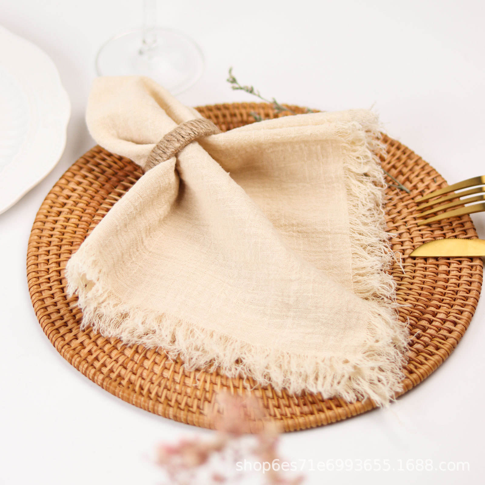 เหลืองอ่อน