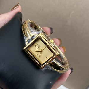 Nouvelle montre à quartz vintage avec bracelet en feuille de saule, élégante, tendance, de haute qualité, pour femmes - Product Image 3