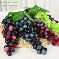 Guirlande décorative en plastique de fruits artificiels, simulation de raisins, feuilles de vigne et rotin pour la maison et les occasions de Noël (vente en gros)