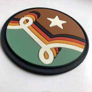 Tùy chỉnh <span class=keywords><strong>3D</strong></span> mềm <span class=keywords><strong>PVC</strong></span> <span class=keywords><strong>Logo</strong></span> vá cho quần áo <span class=keywords><strong>PVC</strong></span> cao su mềm patchs cho hat - Product Image 1