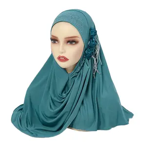 Kadınlar tek parça müslüman anında başörtüsü üç Florets püskül aplike kafa Wrap eşarp şal Rhinestones ile