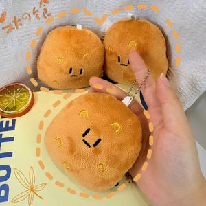 Porte-clés en peluche douce et moelleuse en forme de pomme de terre Kawaii, pendentif alimentaire, personnalisable OEM, pour ornement de sac à dos, vente en gros - Product Image 1