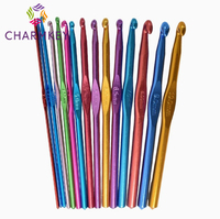 Kit de Crochet Ergonomique Charmkey, 12 Tailles, 2.0-8.0mm, Aiguilles à Manche en Aluminium Coloré, pour Tricot à la Main