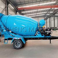 Petite bétonnière remorquable à vendre, réservoir de mélange de béton mobile compact pour projets d'ingénierie avec système hydraulique