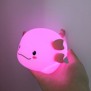 Lámpara LED de noche con sensor táctil de movimiento para decoración del hogar, lámpara portátil de axolote para dormitorio infantil, lámpara recargable de silicona suave - Product Image 5