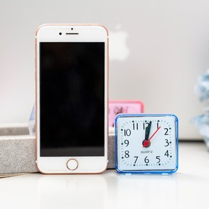 Đồng hồ báo thức nhỏ đơn giản Đồng hồ bàn học sinh Vuông Dễ Thương mini trẻ em phòng ngủ đầu giường - Product Image 6