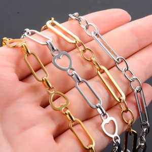 Collier ras du cou chic en acier inoxydable plaqué or avec pendentif cœur rectangulaire pour femmes et hommes, accessoires de bijoux en métal - Product Image 6
