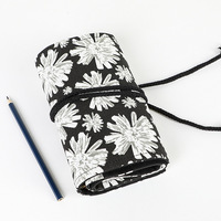 Étuis de rangement élégants pour pinceaux d'art en rouleau de toile à motifs colorés avec attache en corde Étuis personnalisés à 48 fentes pour l'écriture de croquis