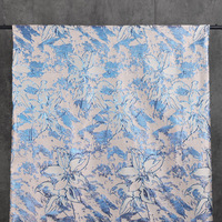 Tissu jacquard bleu métallisé à motifs floraux, teint en fil, 64% polyester, 19% nylon, 17% fibre métallique, pour robes et vêtements de mode