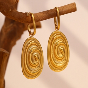 Châu Âu Và Mỹ Phong Cách Thời Trang Pháp Hình Học Dây Chuyền, Thép Không Gỉ Mạ Với 18K Vàng, Retro Conch Vòng Bông Tai - Product Image 5