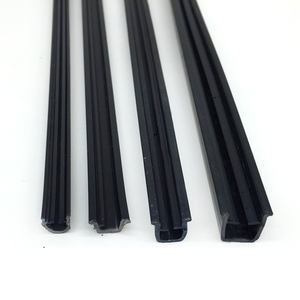 Profilé en aluminium à rainure en U Couvertures en <span class=keywords><strong>PVC</strong></span> Couvertures en <span class=keywords><strong>PVC</strong></span> noires Protection des inserts Couvertures en forme de U noires - Product Image 1