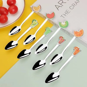 SS304 bébé mignon en acier inoxydable cuillère dentelée cuillère à fruits raisin <span class=keywords><strong>pamplemousse</strong></span> pomme grattoir créatif cuillère à pastèque - Product Image 1