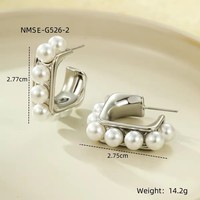 Vente de liquidation de bijoux de Yiwu en gros, boucles d'oreilles en acier inoxydable argentées avec perles, boucles d'oreilles tendance à clous et pendantes pour femmes