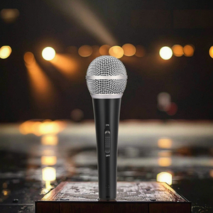 Microfone Profissional com Fio Soundmark K-1500, Resposta de Frequência de 50Hz-16KHz para Uso em Karaokê e Palco, XLR - Product Image 4