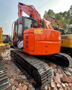 Excavatrice sur chenilles Hitachi ZX135 d'occasion de haute qualité, pelleuse japonaise de 14 tonnes, peinture d'origine complète, à vendre - Product Image 3