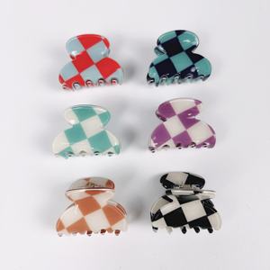 CANYUAN-pinzas acrílicas para el pelo de bebé, personalizadas, pequeñas, coloridas, a la moda, minipinzas para el pelo a cuadros con Ajedrez para niña - Product Image 1