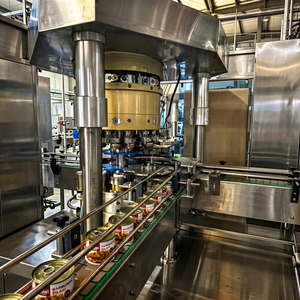 Machine industrielle automatique de rinçage, de remplissage et de sertissage de boîtes de conserve pour l'emballage et le conditionnement de boissons et d'aliments - Product Image 1