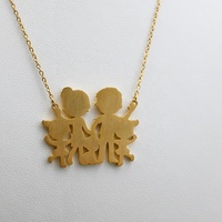 Collier de pendentifs à breloques familiales en acier inoxydable plaqué or 18 carats personnalisé Pendentif de chien en zircon de style classique pour mauvaise maman garçon fille