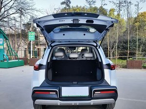 Voiture électrique urbaine BYD Yuan up 2025, édition Exceed, autonomie de 401 km, pilote automatique L2, sièges électriques, caméra 360°, voitures d'occasion - Product Image 5