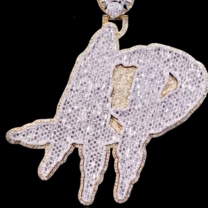 สร้อยคอโมอิสซาไนต์ VVS แบบสั่งทำพิเศษ ชุบทอง 18K เงินแท้ 925 รับรองคุณภาพ ประดับเพชรเต็มเส้น ผ่านการทดสอบเพชร ตัวอักษรใดก็ได้ เครื่องประดับหรูหราสำหรับแร็ปเปอร์ - Product Image 1