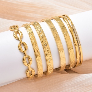 glossy waterproof <b>engraved</b> heart star floral crystal chain bamboo 18k gold plated stainless steel stackable designer <b>bangle</b> set - Product Image 3