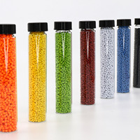 Granulés de masterbatch de couleur de qualité supérieure en plastique rouge/noir/blanc/gris/bleu/vert/jaune, haute brillance, résistance au vieillissement