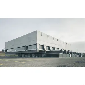 Vorgefertigtes kostengünstiges stahlkonstruktionsgebäude mit Sandwichplatte für Warenlager/Werkstatt/Werkzeug