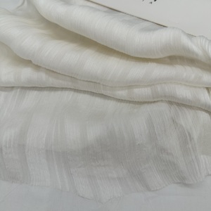 100% Viscose crêpe Organza froissé tissu doux brillant uni teint séchage rapide construit trame daim unisexe haute intensité - Product Image 6