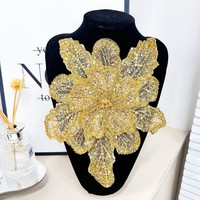 Luxe coloré perle strass dentelle fleurs paillettes patchs pour femmes vêtements robe de mariée accessoires corsage Applique