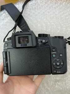 Appareil photo <span class=keywords><strong>pas</strong></span> <span class=keywords><strong>cher</strong></span> Panasonic LUMIX DMC-G7 16MP Vidéo 4K Appareil photo d'occasion - Product Image 2