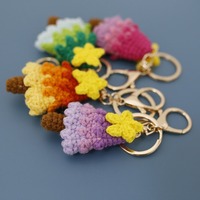 Ornements de Noël arc-en-ciel faits à la main et porte-clés en crochet de fil – design exquis