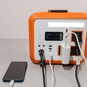 휴대용 <span class=keywords><strong>1200W</strong></span> <span class=keywords><strong>UPS</strong></span> 발전소 고속 충전 1500W Lifepo4 배터리 지원 태양 전지 패널 입력 순수 사인파 인버터 - Product Image 4