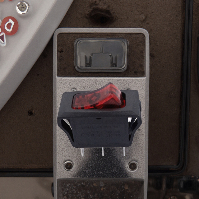 WIN-KARE HB110 HB Series 20A 250VAC RoHS Certified Plastic IP11 On/Off Switch 1NO1NC Contacts Industrial Switch Panel for Home