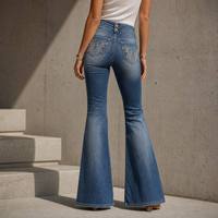 Jean évasé taille haute pour femme avec double bouton, broderie poche arrière, coupe slim bootcut en denim