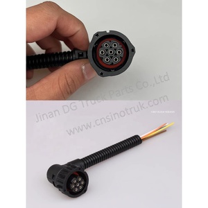 Geschikt Voor <span class=keywords><strong>Scania</strong></span> Achterlicht Socket <span class=keywords><strong>Scania</strong></span> Mistlamp Hoofd Vrachtwagen Plug Koplamp Plug Auto Achterlicht Stopcontact - Product Image 2