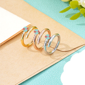 Anello Personalizzato in Acciaio al Titanio di Lusso Leggero Placcato Oro Rosa Gioielli Raffinati alla Moda per Donne - Product Image 3