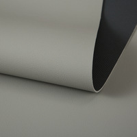 Tapis de bureau en cuir PU antidérapant de différentes couleurs personnalisables PVC imperméable pour bureau disponible en motifs carrés ronds