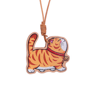 Handmade Vegetable-Tanned Leather Cat Charm – Genuine Cowhide <b>Keychain</b> & Bag Accessory, <b>Custom</b> Engraving Available - Product Image 2