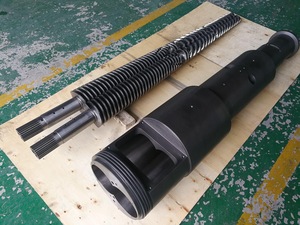 Extrusora cónica de doble tornillo, <span class=keywords><strong>barril</strong></span> para pvc pp wpc - Product Image 5