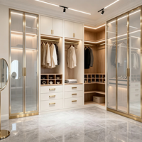 Armoire sur mesure bicolore avec porte vitrée et miroir LED, espace de dressing pour chambre à coucher, idéale pour villa, appartement, hôtel ou projet hôtelier